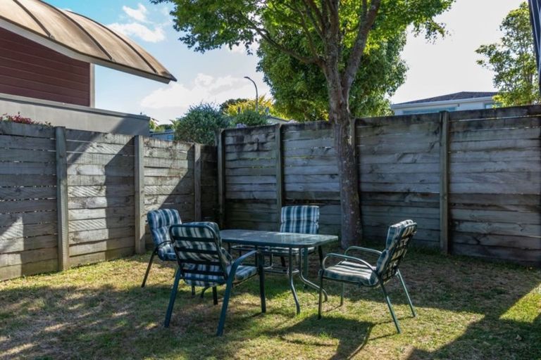 Photo of property in 8 Birch Street, Hilltop, Taupo, 3330