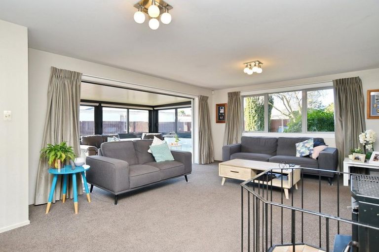 Photo of property in 177b Grimseys Road, Redwood, Christchurch, 8051