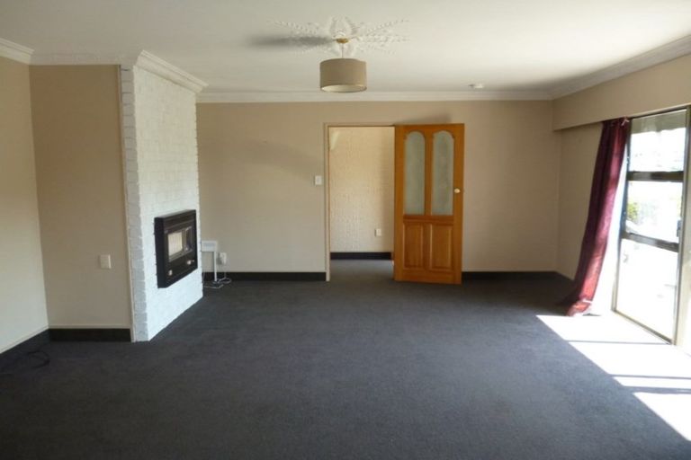 Photo of property in 1 Pohutukawa Drive, Pukete, Hamilton, 3200