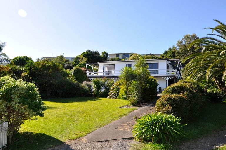 Photo of property in 122 Athenree Road, Athenree, Katikati, 3177