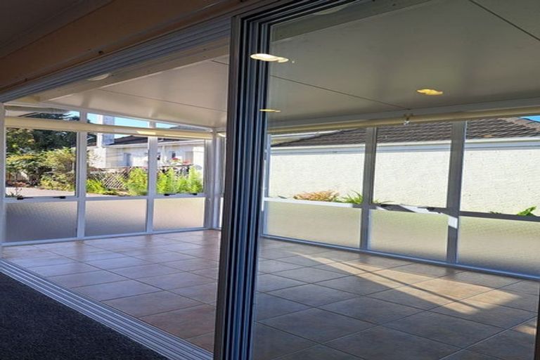 Photo of property in 148 Tukapa Street, Westown, New Plymouth, 4310