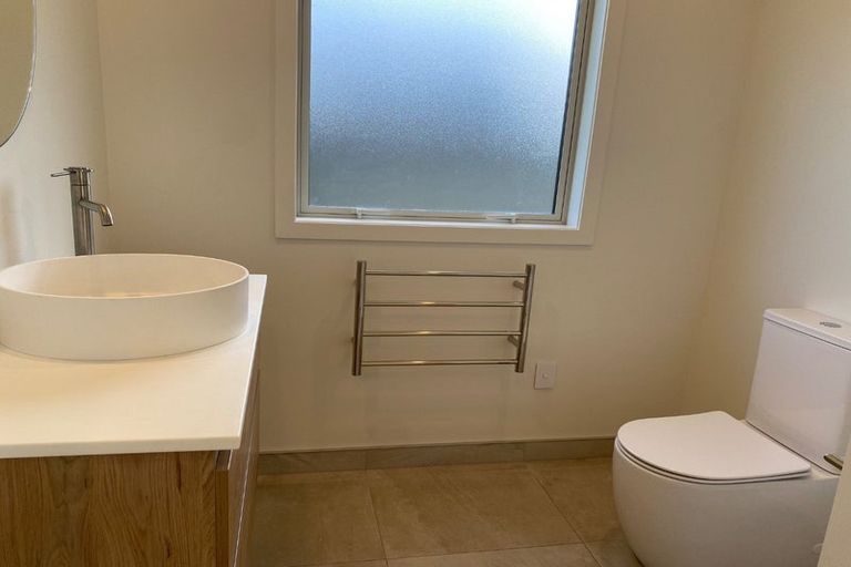 Photo of property in 10 Cassin Place, Taradale, Napier, 4112