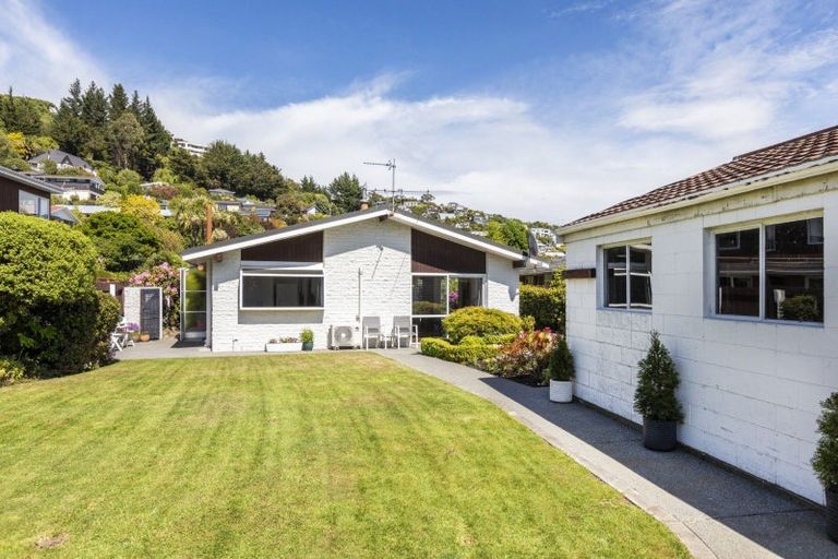 Photo of property in 55 Landsdowne Terrace, Cashmere, Christchurch, 8022