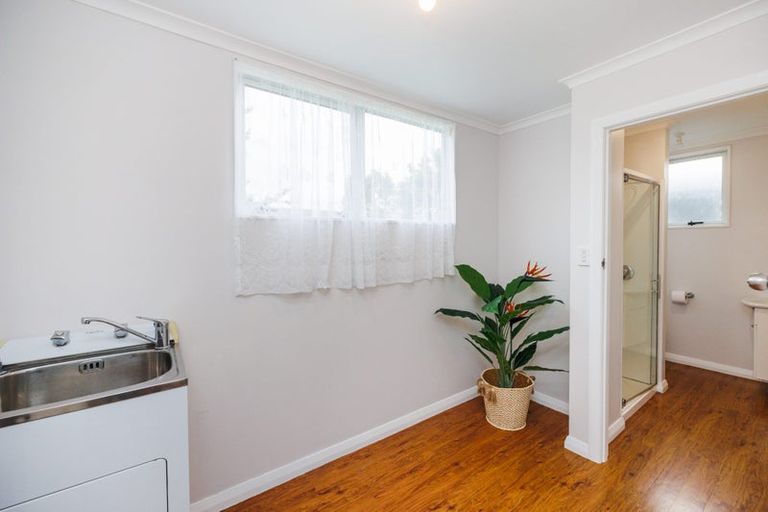 Photo of property in 20 Walkers Road, Longburn, Palmerston North, 4477