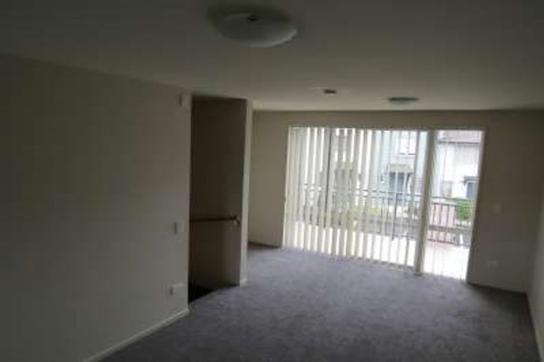 Photo of property in 46 Haven Drive, East Tamaki, Auckland, 2013