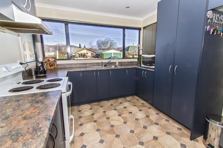 Photo of property in 23 Blyth Street, Cromwell, 9310