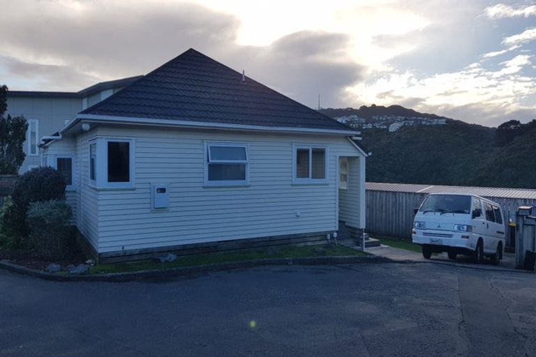 Photo of property in 140 Homebush Road, Khandallah, Wellington, 6035