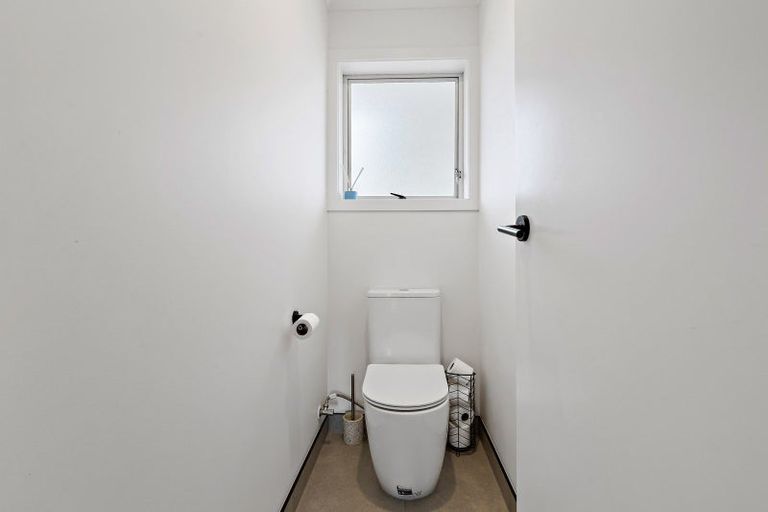 Photo of property in 11a Knightsbridge Place, Dinsdale, Hamilton, 3204