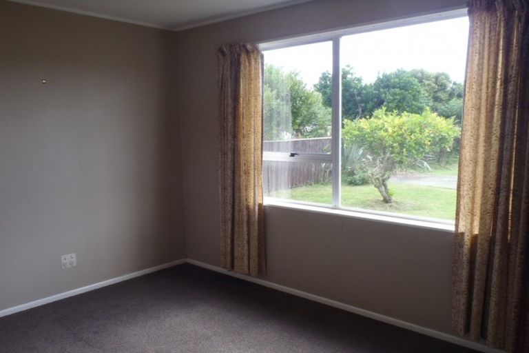 Photo of property in 10 Cook Street, Carters Beach, Westport, 7825