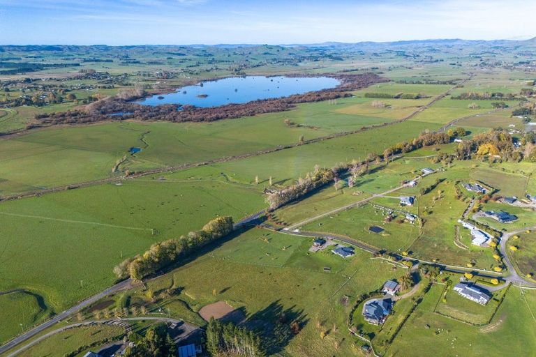 Photo of property in 18 Jg Wilson Drive, Waipukurau, 4281