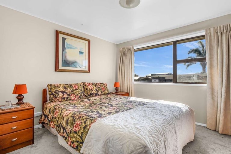 Photo of property in 7 Burton Place, Owhata, Rotorua, 3010