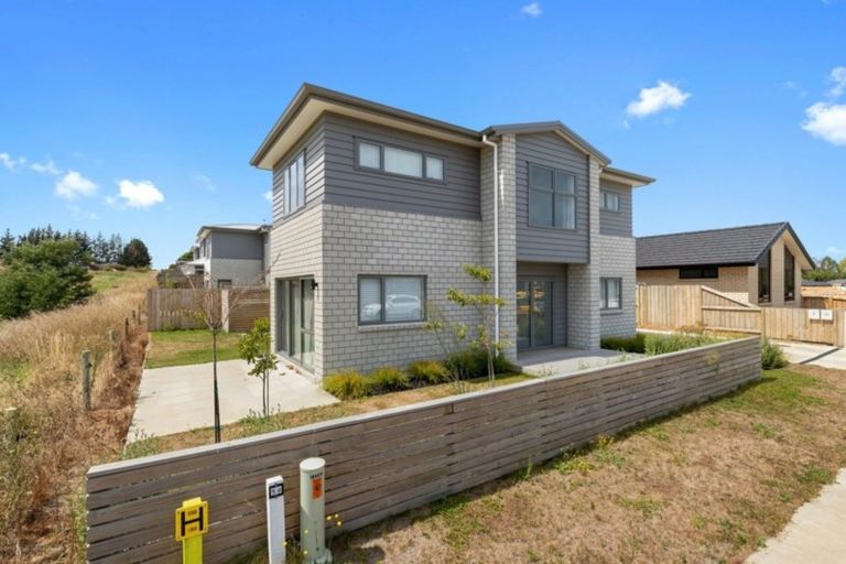 Photo of property in 1/46 North Ridge Drive, Rototuna North, Hamilton, 3281