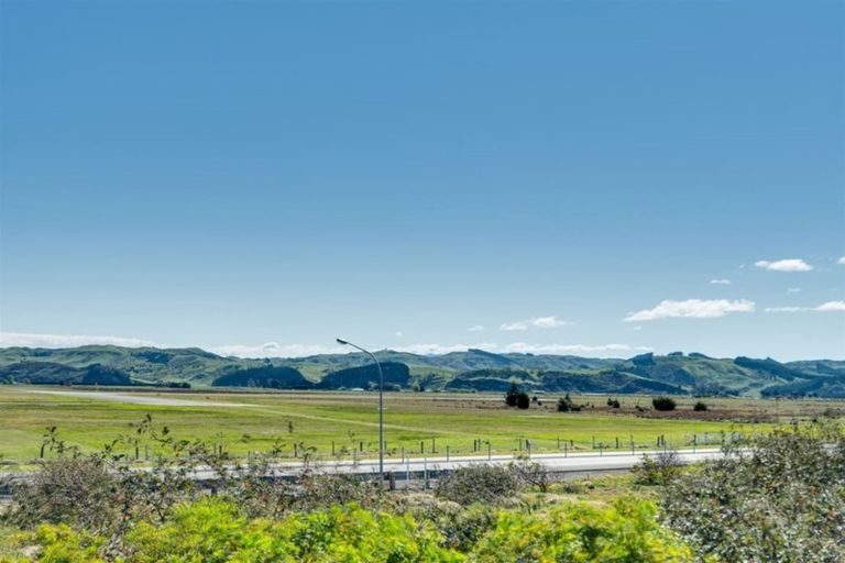 Photo of property in 53a The Esplanade, Westshore, Napier, 4110