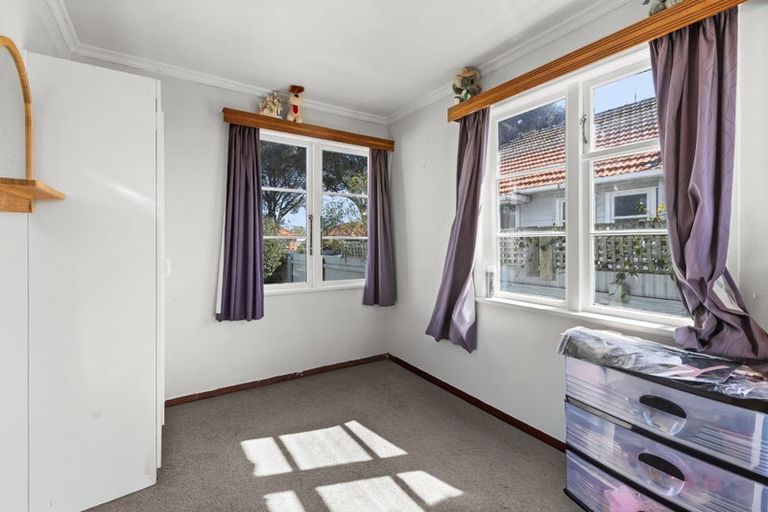 Photo of property in 102 Nuffield Avenue, Marewa, Napier, 4110