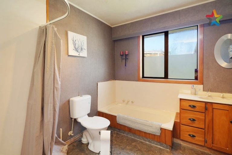 Photo of property in 65 Inglewood Road, Hawthorndale, Invercargill, 9810