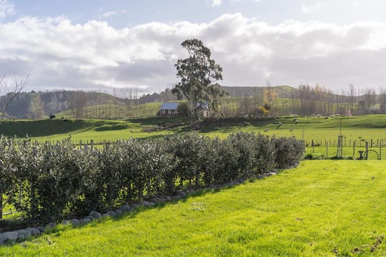 Photo of property in 313 Matahiwi Road, Matahiwi, Masterton, 5888