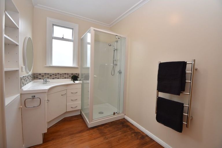 Photo of property in 229 High Street North, Carterton, 5713