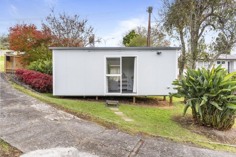 Photo of property in 62 Eskdale Road, Birkdale, Auckland, 0626