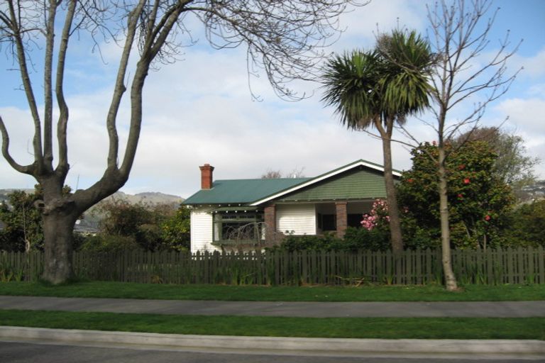 Photo of property in 3 Thorrington Road, Cashmere, Christchurch, 8022