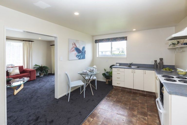 Photo of property in 32 Claymore Street, Woolston, Christchurch, 8062