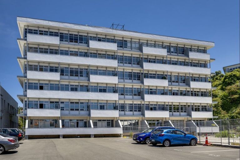 Photo of property in 47/3 Shakespeare Road, Napier South, Napier, 4110