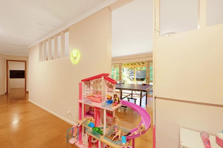 Photo of property in 15a Alexander Road, Raumati Beach, Paraparaumu, 5032