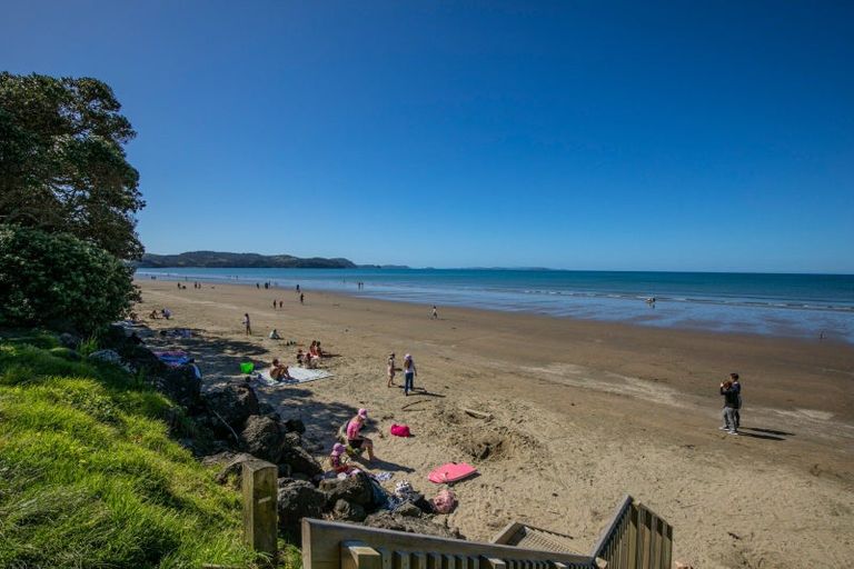 Photo of property in 17 West Hoe Heights, Orewa, 0931
