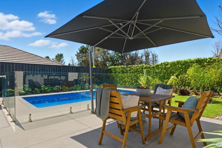 Photo of property in 57 Benmore Crescent, Pyes Pa, Tauranga, 3112