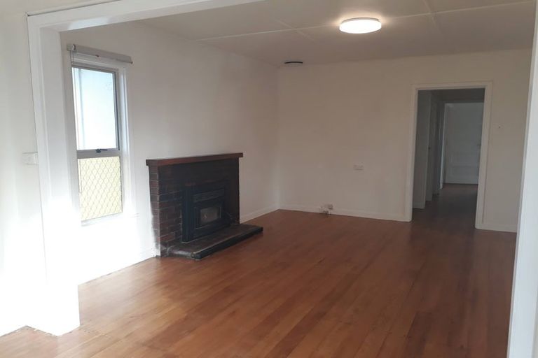 Photo of property in 1 Roto Street, Westown, New Plymouth, 4310