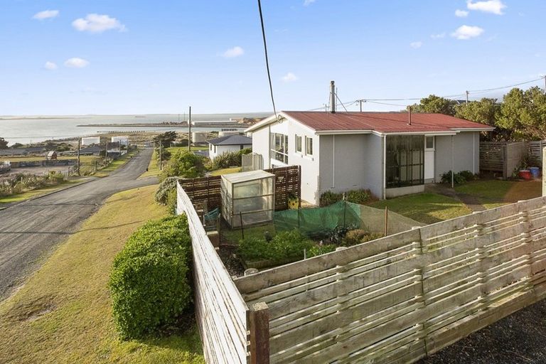 Photo of property in 372 Barrow Street, Bluff, 9814