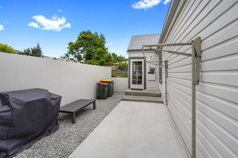 Photo of property in 22 Cornwall Street, Arrowtown, 9302