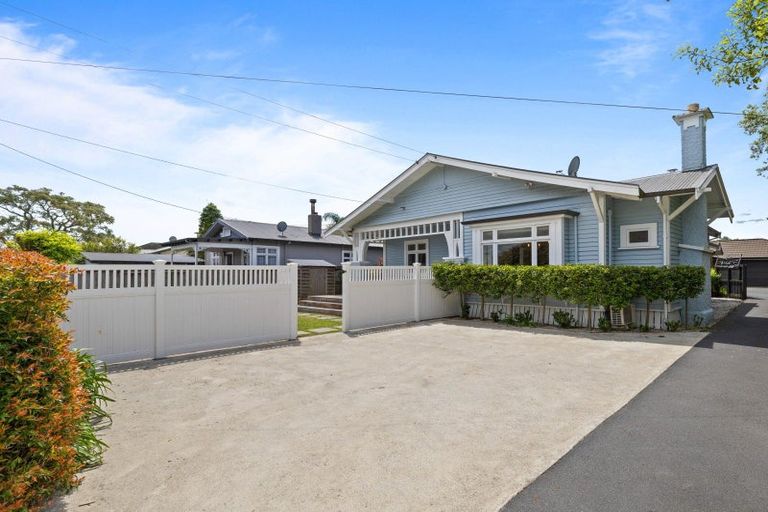 Photo of property in 932 Heaphy Terrace, Fairfield, Hamilton, 3214