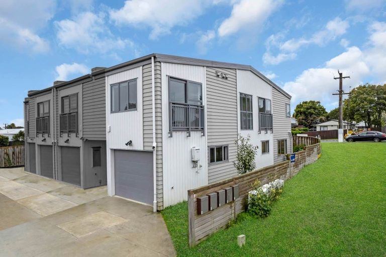 Photo of property in 99a Mahia Road, Wattle Downs, Auckland, 2103