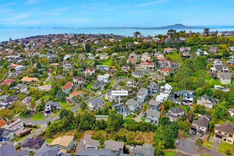 Photo of property in 51 Bayside Drive, Browns Bay, Auckland, 0630