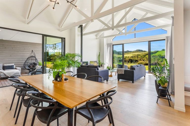 Photo of property in 1502 Weranui Road, Wainui, Silverdale, 0994