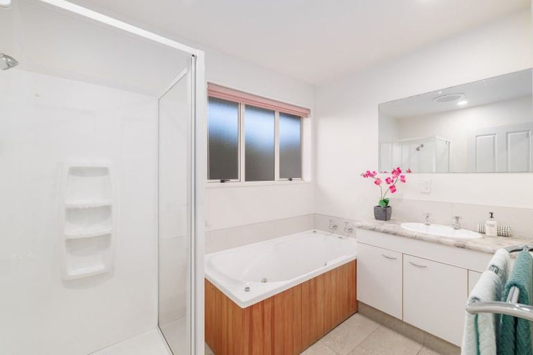 Photo of property in 31 Rue De La Mare, Parklands, Christchurch, 8083