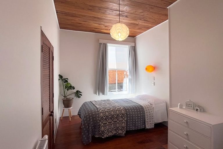 Photo of property in 25 Disley Street, Highbury, Wellington, 6012