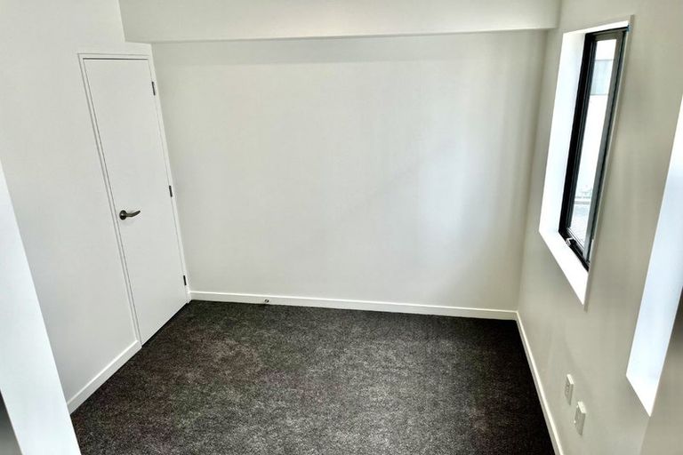 Photo of property in 3/3 Abbotleigh Avenue, Te Atatu Peninsula, Auckland, 0610