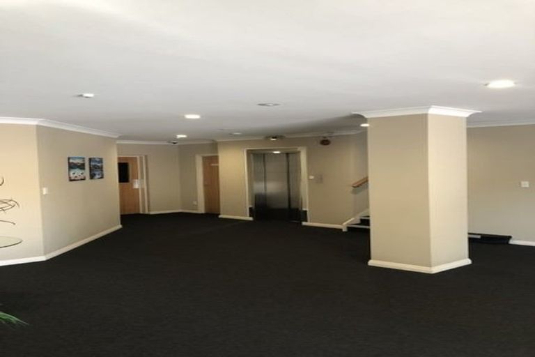 Photo of property in 2e/11 London Street, Hamilton Central, Hamilton, 3204