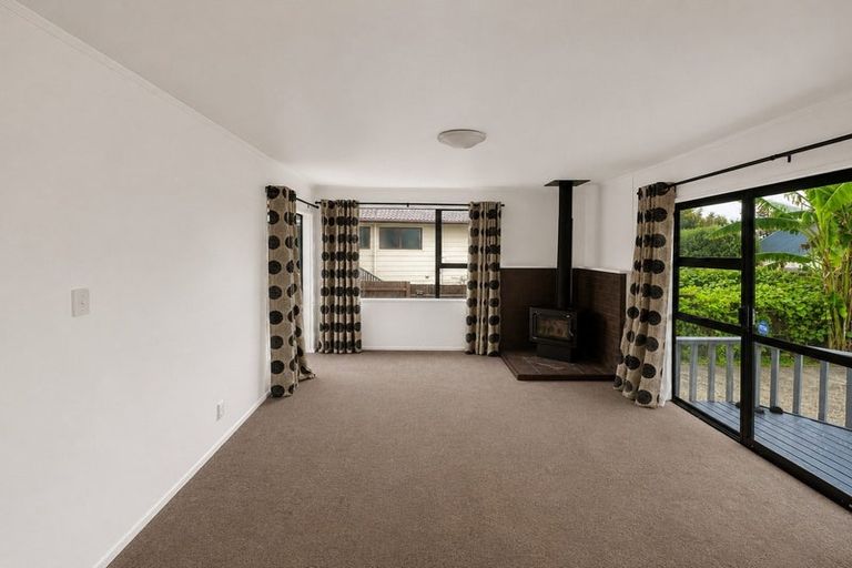 Photo of property in 236 Mahia Road, Weymouth, Auckland, 2103
