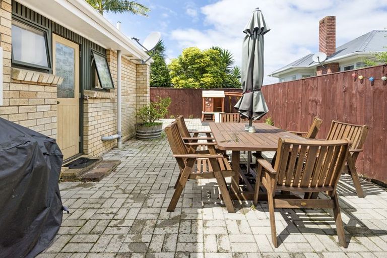 Photo of property in 100a Ridge Road, Howick, Auckland, 2014