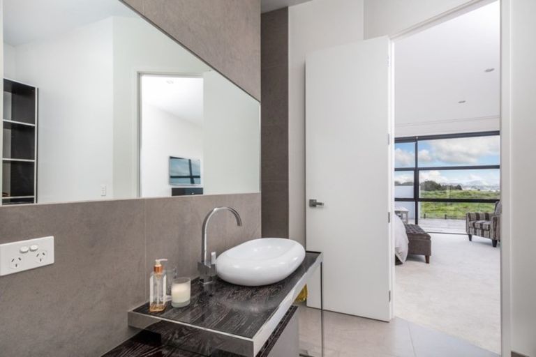 Photo of property in 46 Mangatawhiri Road, Omaha, Warkworth, 0986