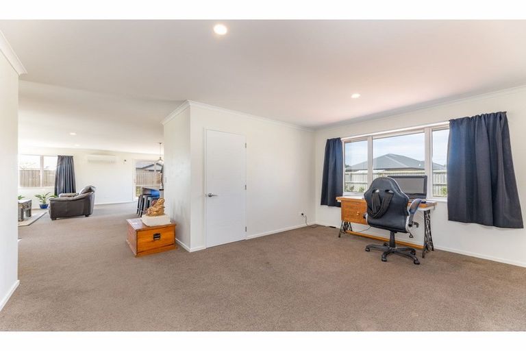 Photo of property in 20 Blair Place, Kaiapoi, 7630