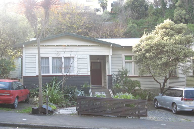 Photo of property in 59 Milton Road, Bluff Hill, Napier, 4110