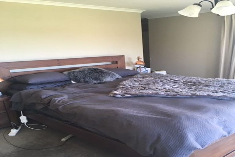 Photo of property in 3 Douglas Street, Paraparaumu Beach, Paraparaumu, 5032