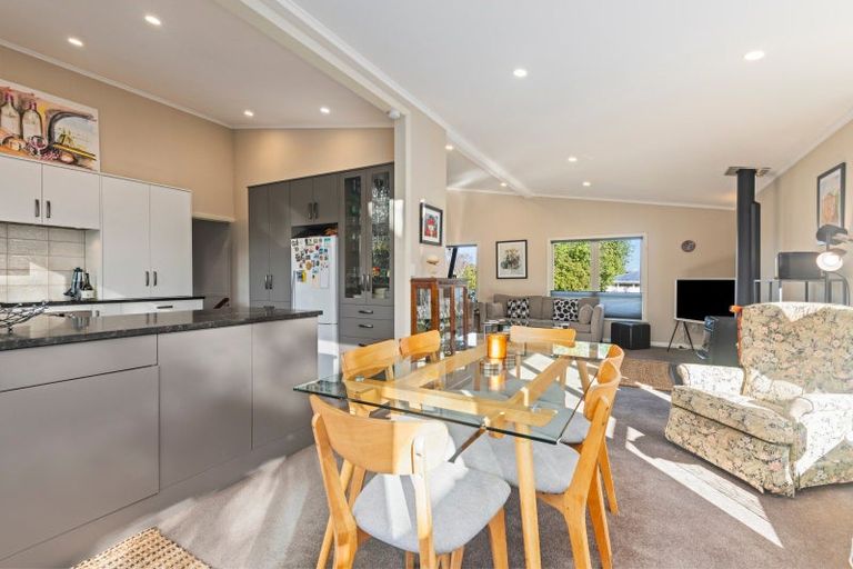 Photo of property in 34 Epsom Road, Hokowhitu, Palmerston North, 4410