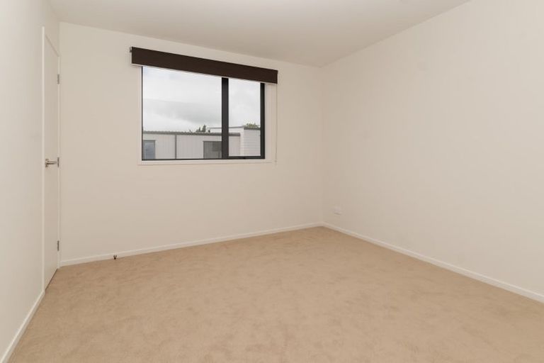 Photo of property in 45 Clay Works Lane, New Lynn, 0600