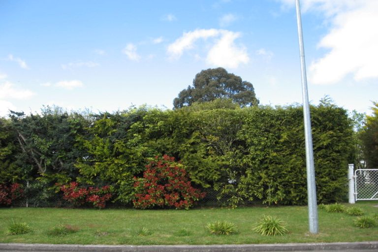 Photo of property in 4 Winston Street, Acacia Bay, Taupo, 3330