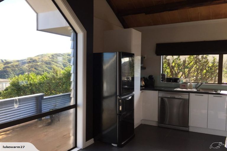 Photo of property in 4 Outram Grove, Kelson, Lower Hutt, 5010