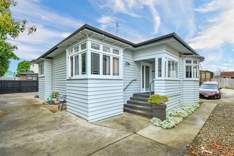 Photo of property in 10a Sturdee Road, Manurewa, Auckland, 2102
